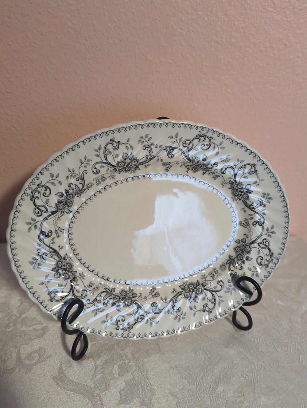 Vintage Wood & Sons England Regency Black Transferware31 Pc Dinnerware Set for 6
